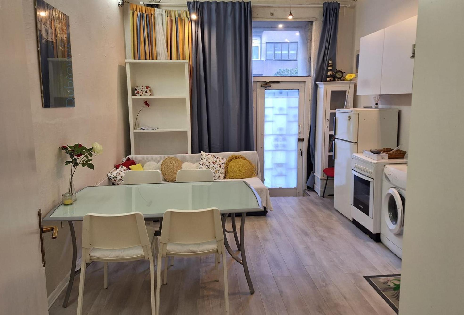 Apartment Youth Vita 萨格勒布 外观 照片